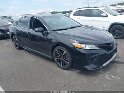 TOYOTA CAMRY 2019