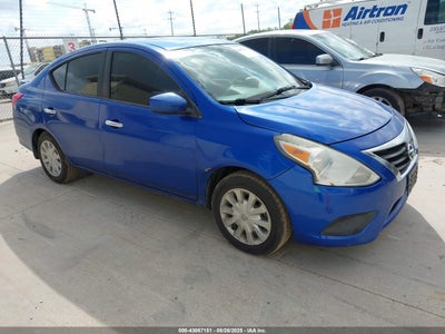 NISSAN VERSA 2015
