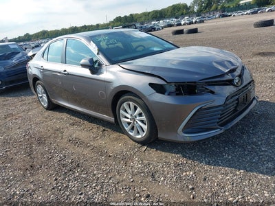 TOYOTA CAMRY 2022