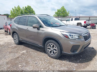 SUBARU FORESTER 2019