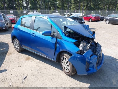 TOYOTA YARIS 2017