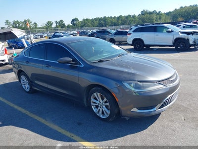 CHRYSLER 200 2015