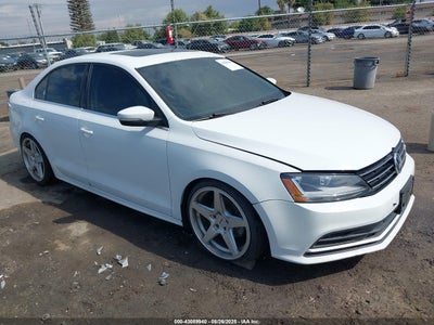 VOLKSWAGEN JETTA 2017