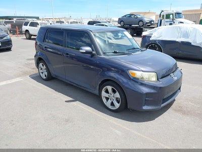 SCION XB 2012