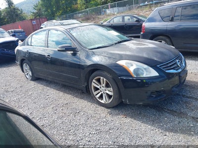 NISSAN ALTIMA 2010
