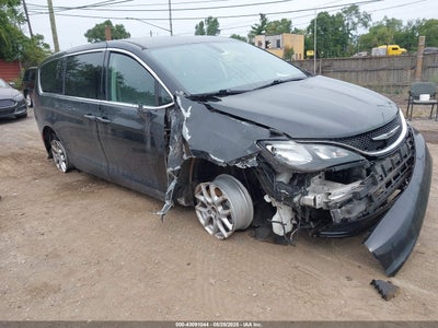 CHRYSLER VOYAGER 2021