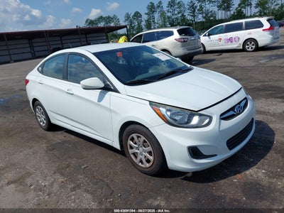 HYUNDAI ACCENT 2013