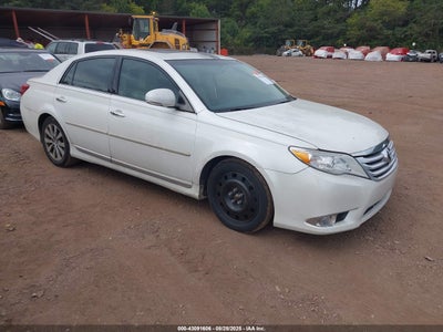 TOYOTA AVALON 2011