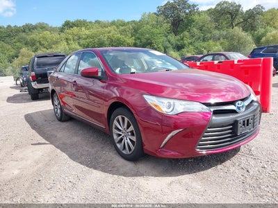 TOYOTA CAMRY 2017