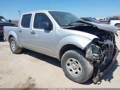 NISSAN FRONTIER 2017