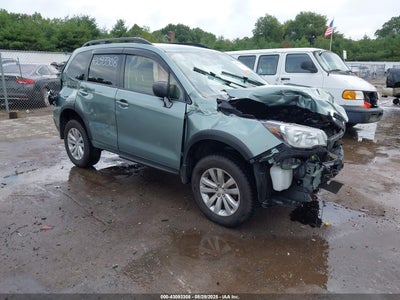 SUBARU FORESTER 2018