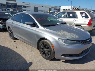 CHRYSLER 200 2016
