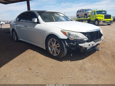 HYUNDAI GENESIS 2013