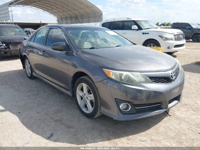 TOYOTA CAMRY 2014