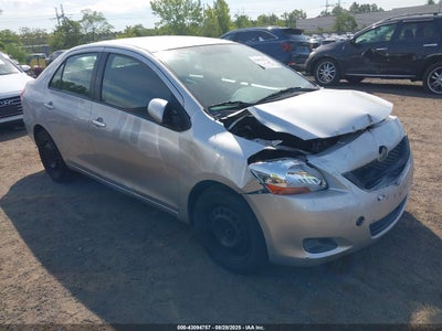 TOYOTA YARIS 2009