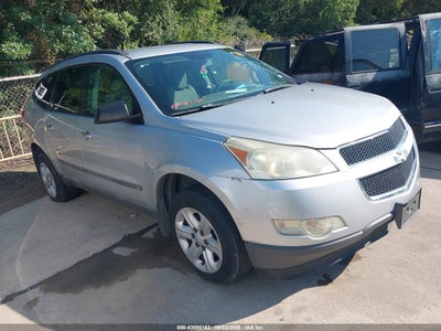 CHEVROLET TRAVERSE 2009