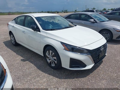 NISSAN ALTIMA 2025