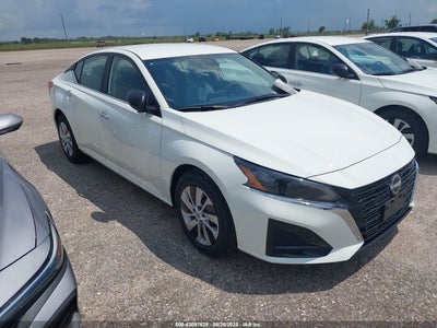 NISSAN ALTIMA 2025
