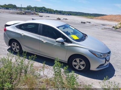 CHEVROLET CRUZE 2017