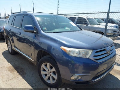 TOYOTA HIGHLANDER 2013
