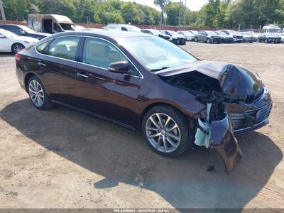 TOYOTA AVALON 2015