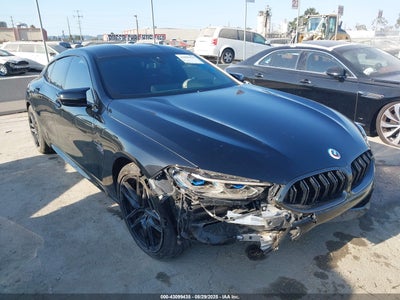 BMW M8 GRAN COUPE 2023
