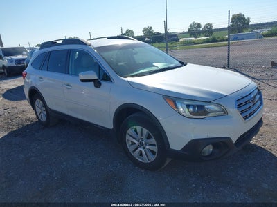 SUBARU OUTBACK 2015