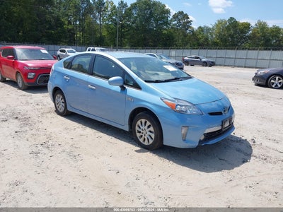 TOYOTA PRIUS PLUG-IN 2012