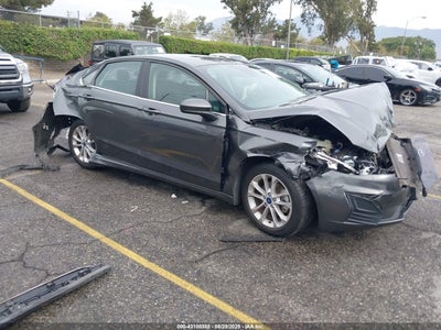 FORD FUSION 2020