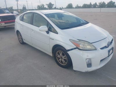 TOYOTA PRIUS 2010