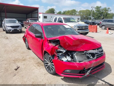 VOLKSWAGEN JETTA 2015