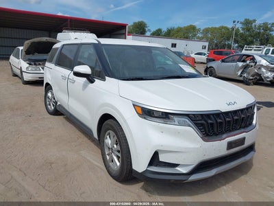 KIA CARNIVAL MPV 2024