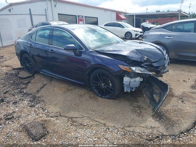 TOYOTA CAMRY 2022