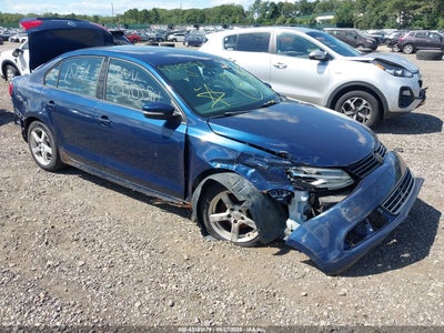 VOLKSWAGEN JETTA 2011