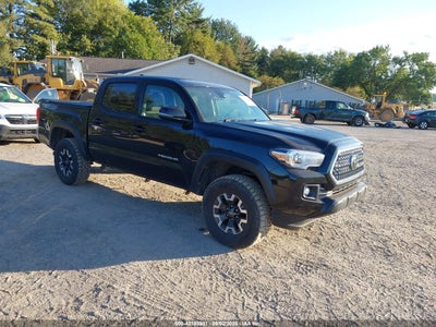 TOYOTA TACOMA 2019