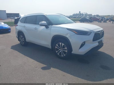 TOYOTA HIGHLANDER 2023