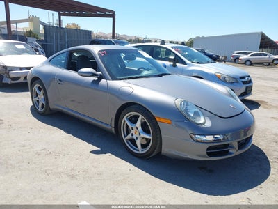 PORSCHE 911 2005