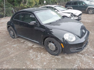 VOLKSWAGEN BEETLE 2014
