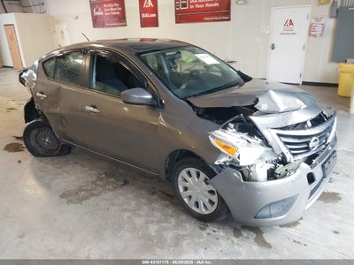 NISSAN VERSA 2016
