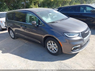 CHRYSLER PACIFICA 2023