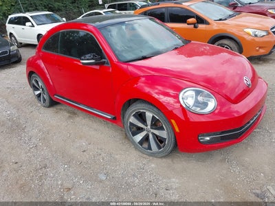 VOLKSWAGEN BEETLE 2013
