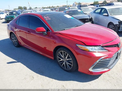 TOYOTA CAMRY 2023