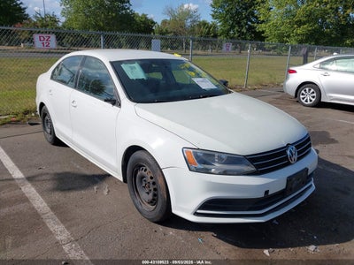 VOLKSWAGEN JETTA 2016
