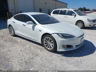 TESLA MODEL S 2016