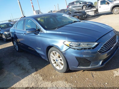 FORD FUSION HYBRID 2019