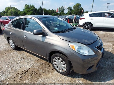 NISSAN VERSA 2014