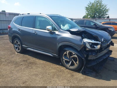 SUBARU FORESTER 2023