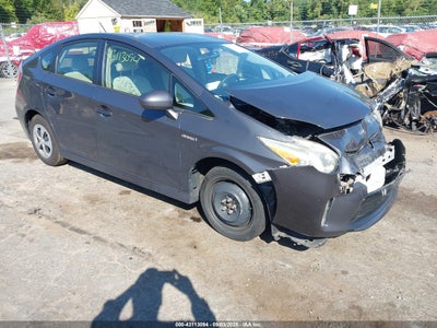 TOYOTA PRIUS 2012