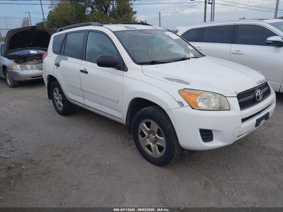 TOYOTA RAV4 2010