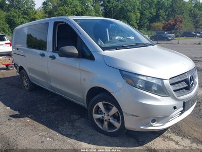 MERCEDES-BENZ METRIS 2016